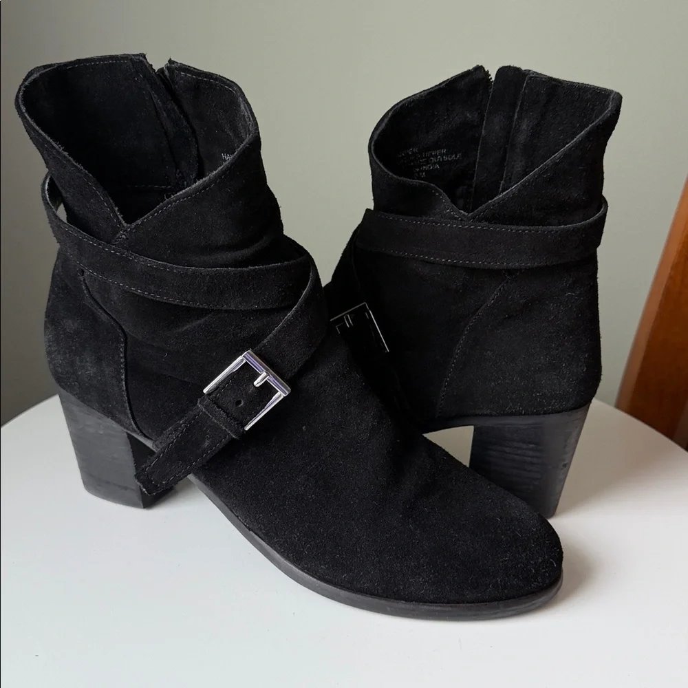 Anthropologie Matisse Harper black suede leather ankle boots “tulip collar”